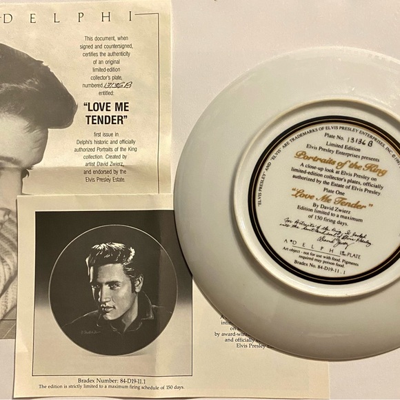 1991 Vintage Elvis Presley Delphi Collector's Plate, 8.5" "Love Me Tender" - Picture 2 of 2